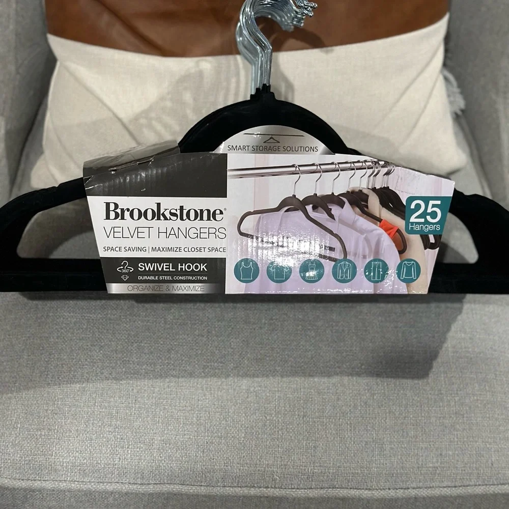 Brookstone Velvet Hangers with Swivel Hook 25 Hangers